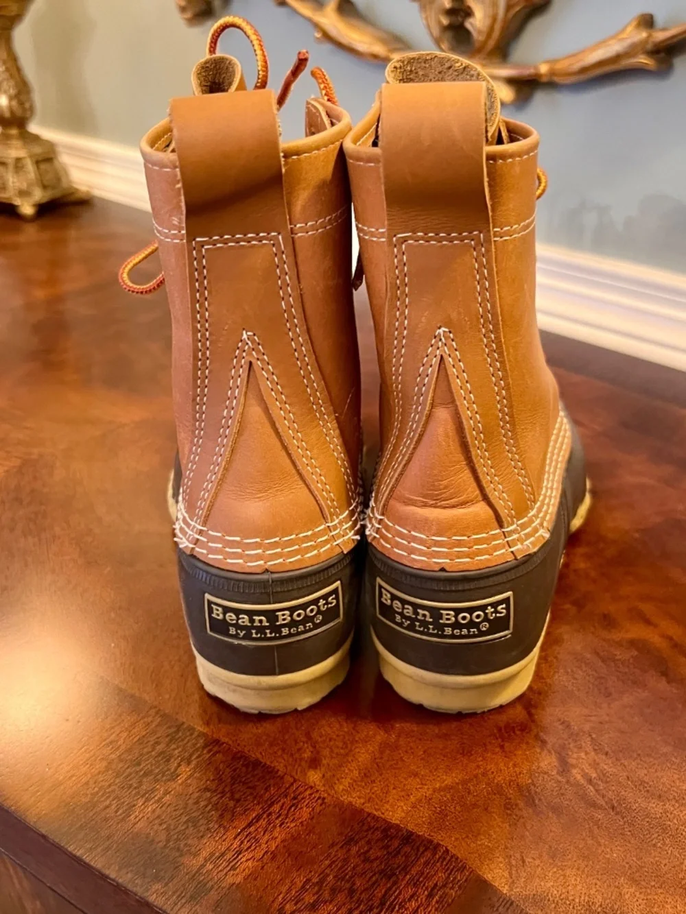 EUC Women's LL Bean 8